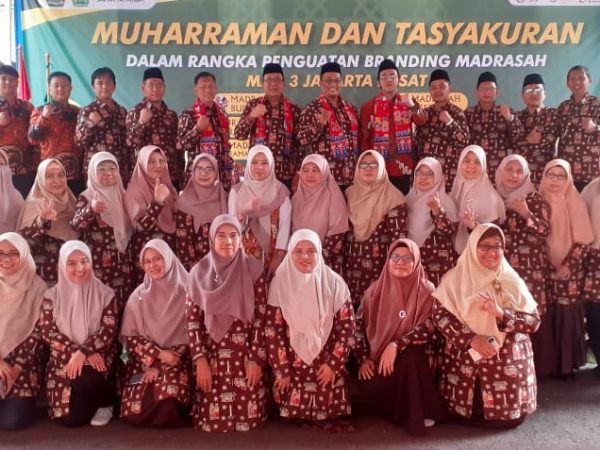 Peresmian Branding Madrasah MAN 3 Jakarta Pusat 2023 Dalam Rangka  Membangun Citra, Keyakinan dan Jaminan Kualitas.