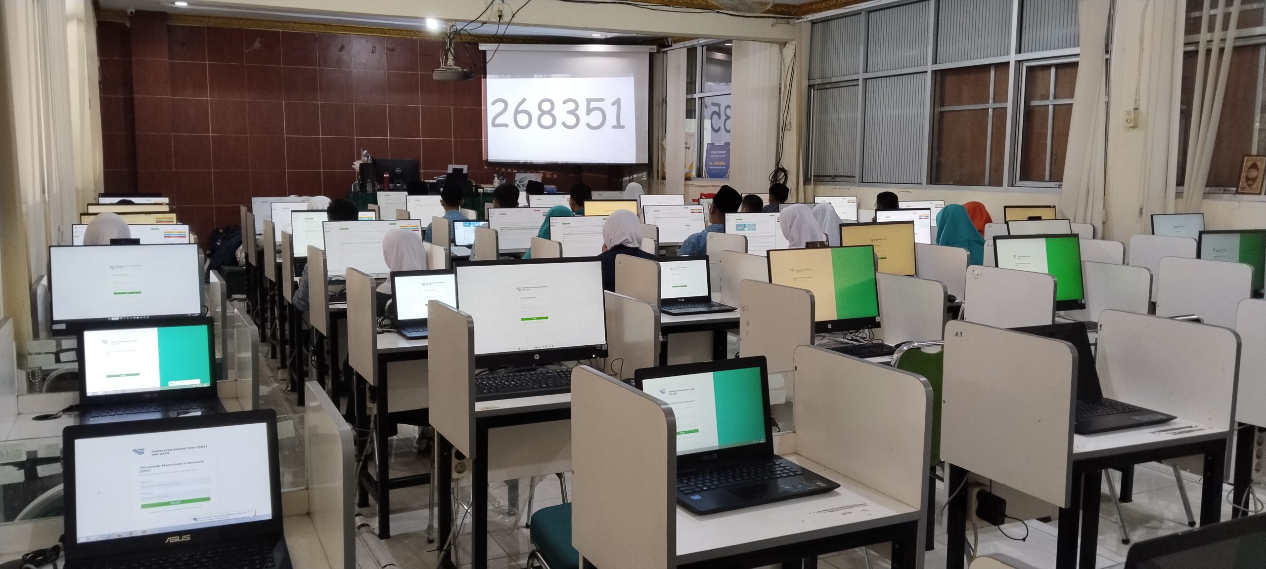 Hari Ketiga OMI 2025: 66 Siswa MTs dan SMP Adu Hebat di MAN 3 Jakarta Pusat