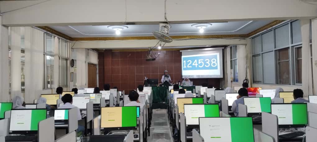 Hari Pertama Olimpiade Madrasah Indonesia (OMI) 2025 Tingkat Kotamadya Jakarta Pusat Digelar di MAN 3 Jakarta Pusat