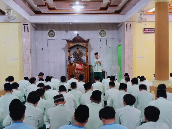 TALIA Jumat di MAN 3 Jakarta Pusat Perkuat Karakter Religius Siswa