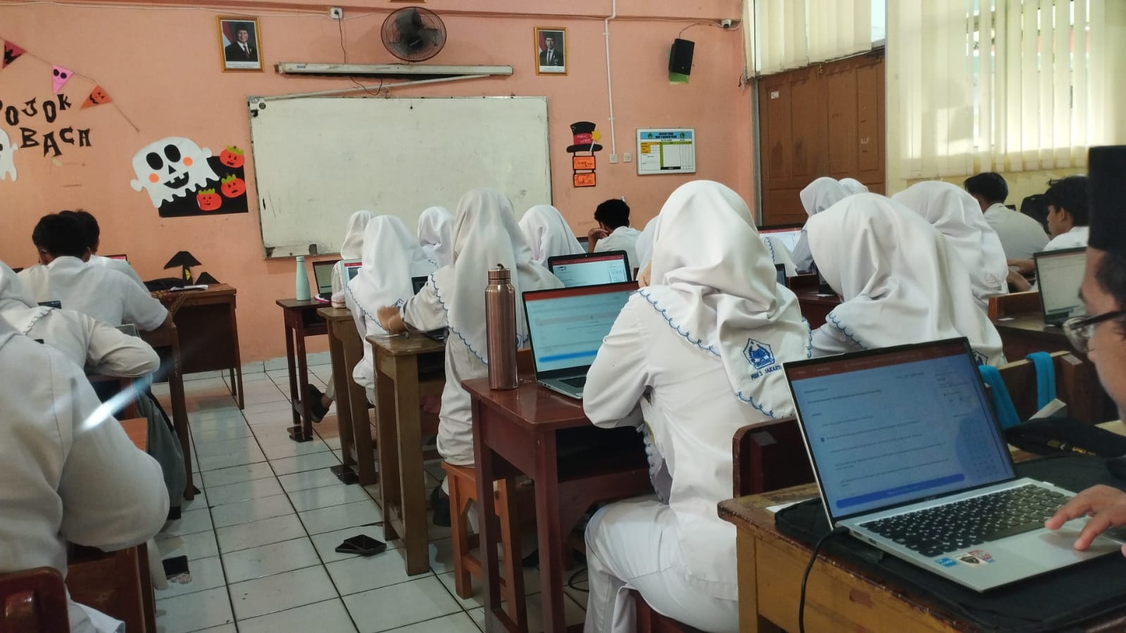 Hari Kelima ASAT Online MAN 3 Jakarta Pusat Berjalan Lancar, Teknologi dan Pendidikan Berpadu Harmonis