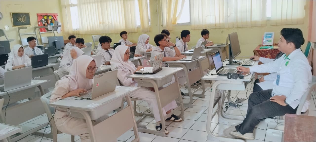 Literasi Diuji, Karakter Dipetakan: Siswa Kelas XII MAN 3 Jakarta Pusat Awali Pelaksanaan TKA dan AN